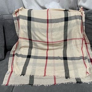 Jessica McClintock Large Plaid Shawl/Scarf